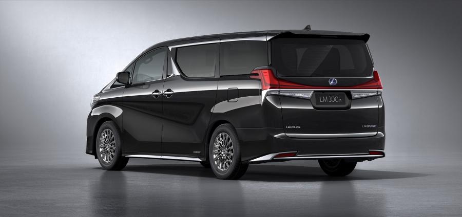  Lexus LM300h 2019 года  (CN) (фото 5 из 10)